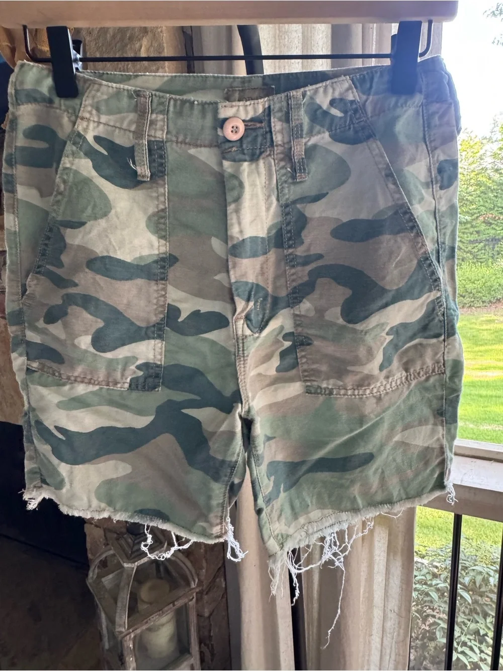 MOTHER Camouflaged High-Rise Frayed Hem Shorts in Green & Tan - Picture 7 of 16